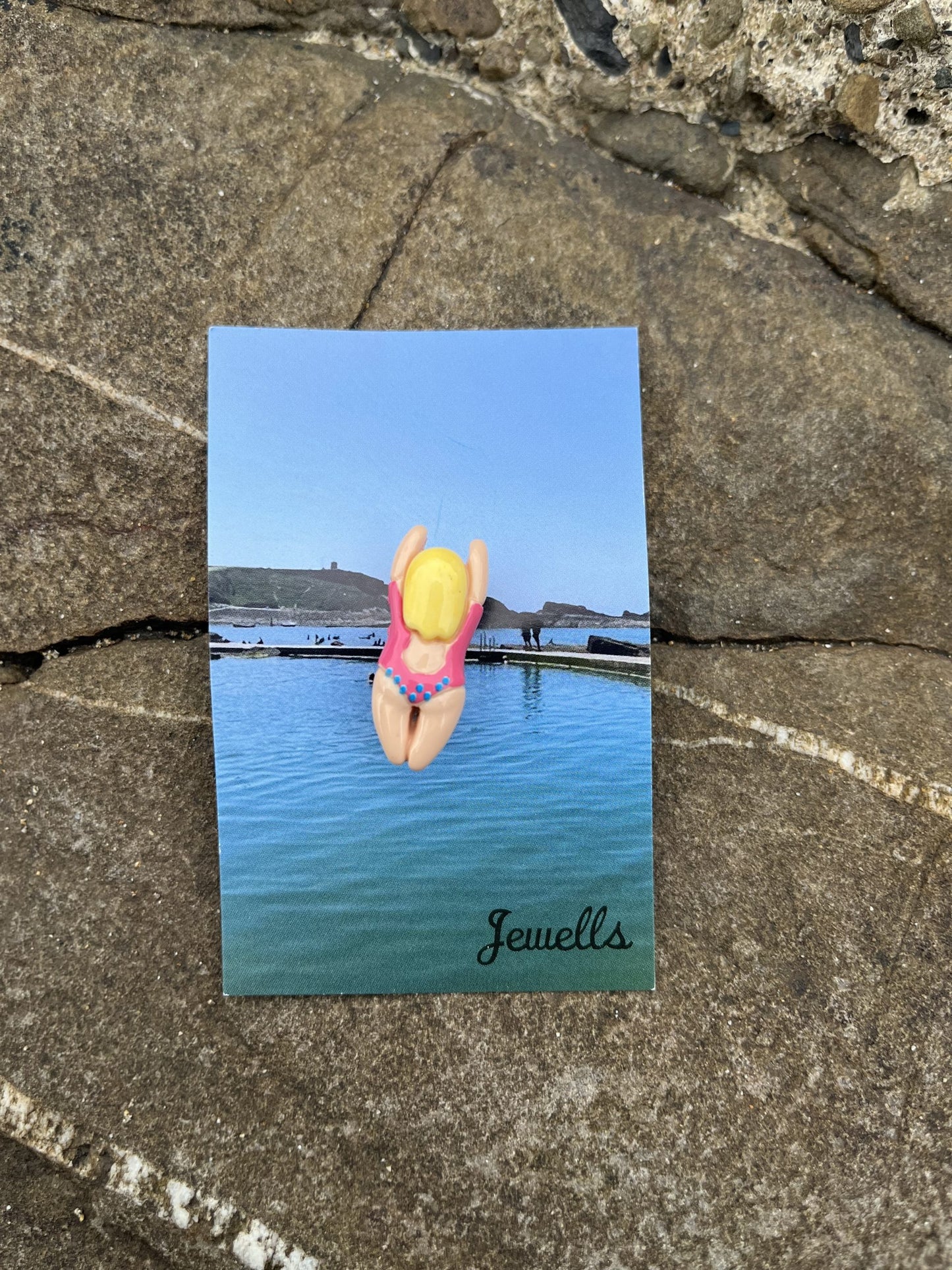 Badge Swimmer image 5